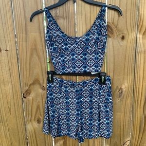 Two piece blue Hollister set!